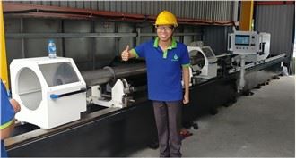 Horisontaalinen putken korjaus Honing Machine